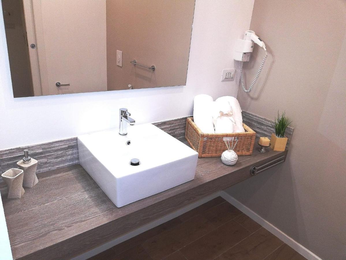 B&B Suites Via Del Mare Presicce Eksteriør bilde