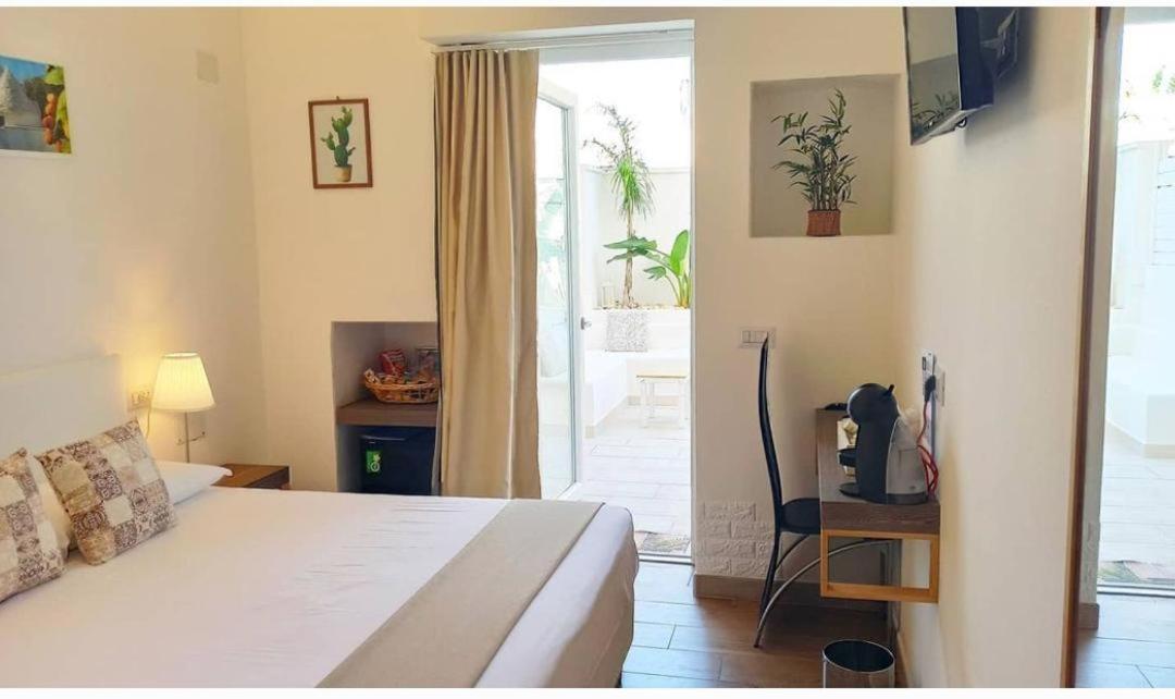 B&B Suites Via Del Mare Presicce Eksteriør bilde