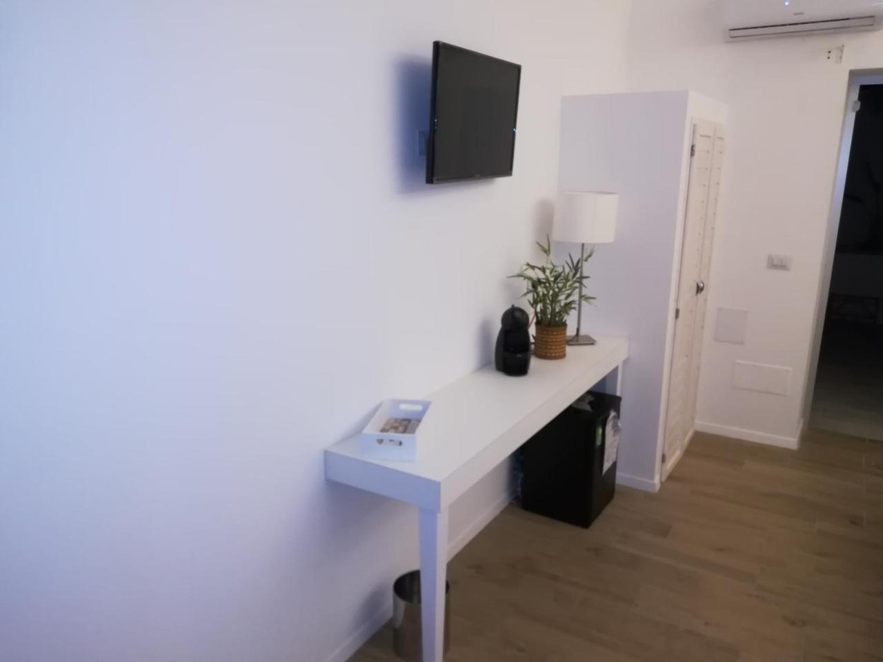 B&B Suites Via Del Mare Presicce Eksteriør bilde